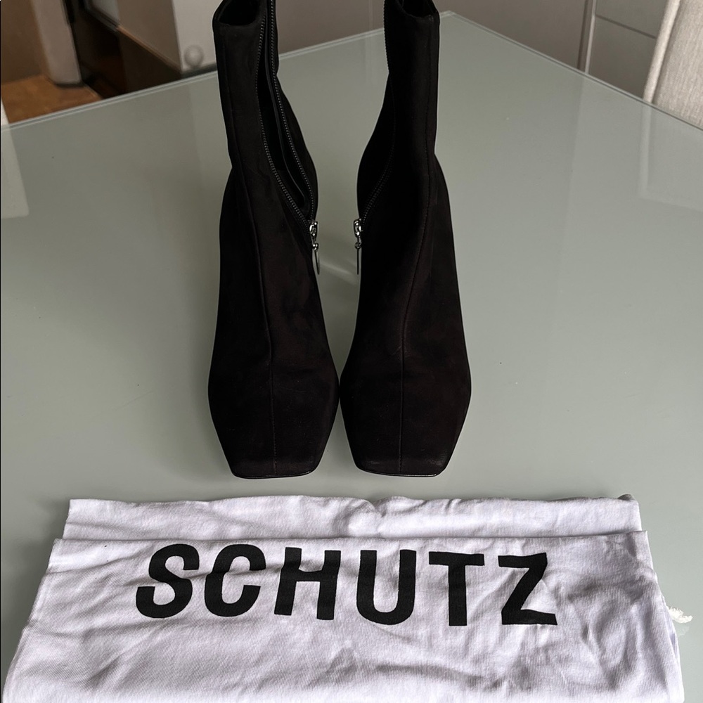 SCHUTZ Black Women's Heels